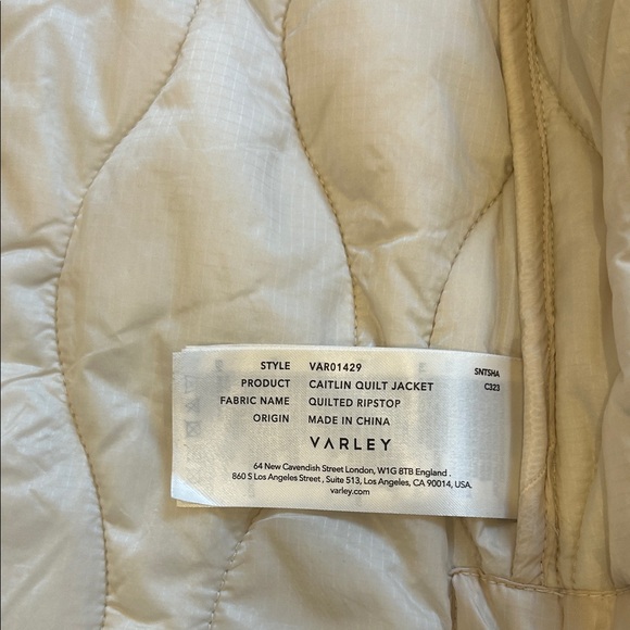 Varley Quilted Cream Hooded Jacket - Picture 4 of 4